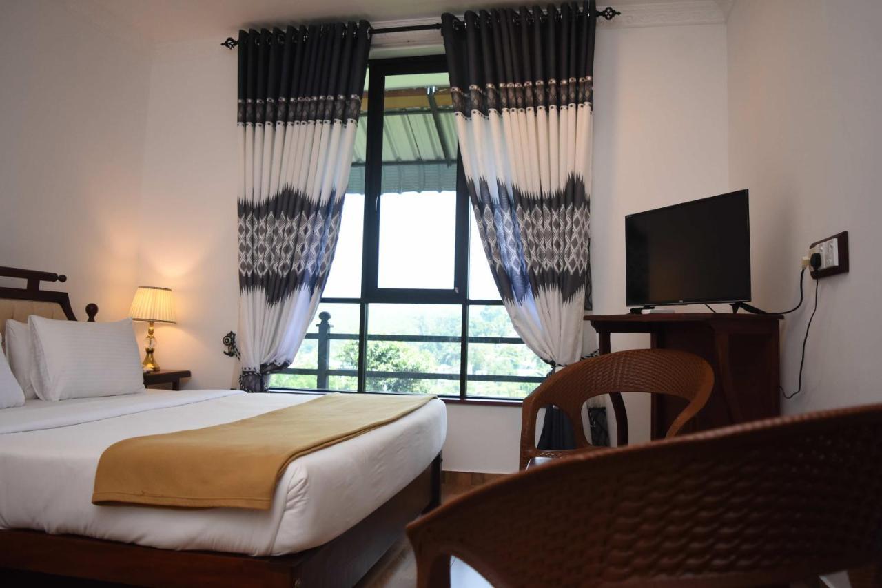 Centauria Hill Resort Ratnapura Kültér fotó