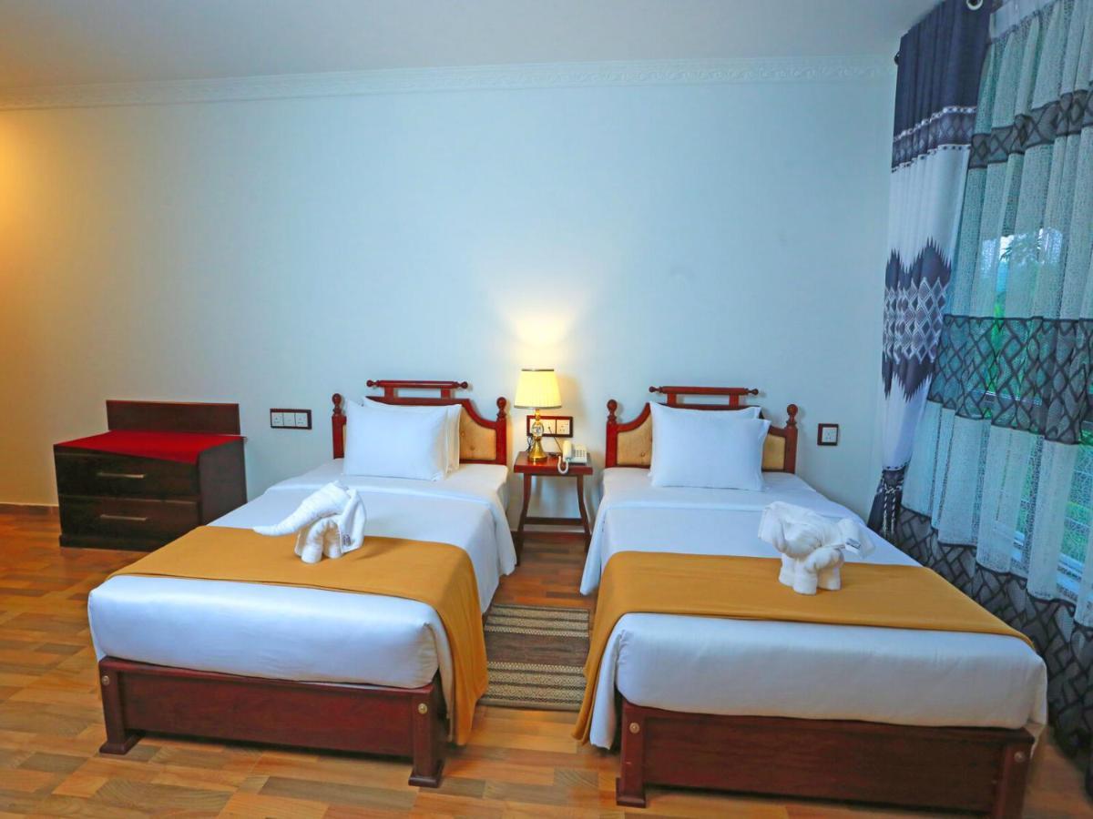 Centauria Hill Resort Ratnapura Kültér fotó